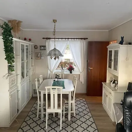 Apartment Enebolig I *
