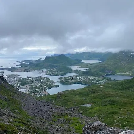Enebolig I Kabelvag