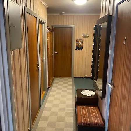 Apartment Enebolig I Kabelvag