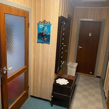 Enebolig I Kabelvag